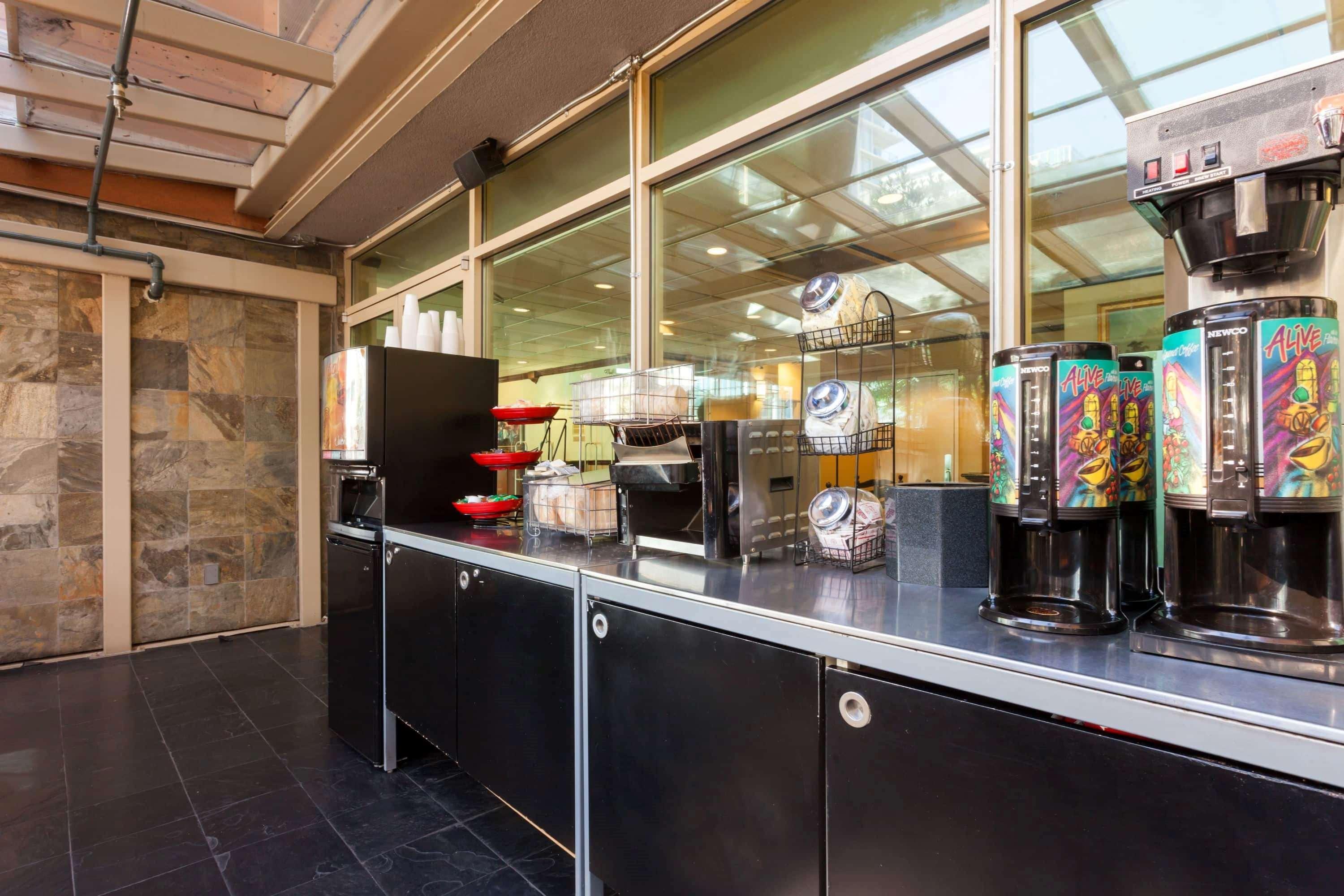 Surestay By Best Western Richmond Vancouver Airport Екстер'єр фото